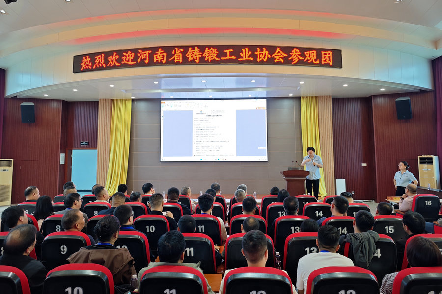 河南省铸锻工业协会到访尊龙凯时人生就是搏特瓷